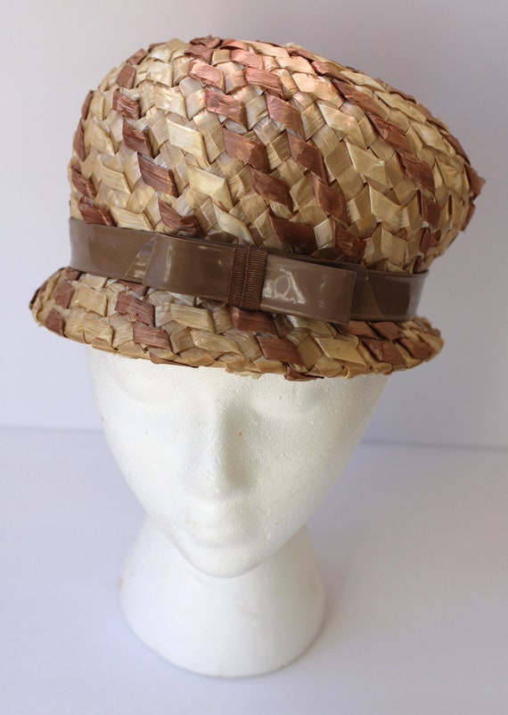 Vintage 1960's Raffia Straw Cloche Bucket Hat Bow 