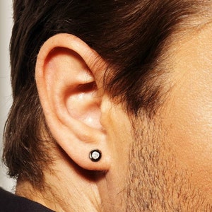 Real black store diamond earrings mens