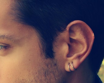Mens silver hoop earrings, gentleman earrings in sterling silver, simple hoop, casual earrings for guys, seamless hoop, masculine earrings