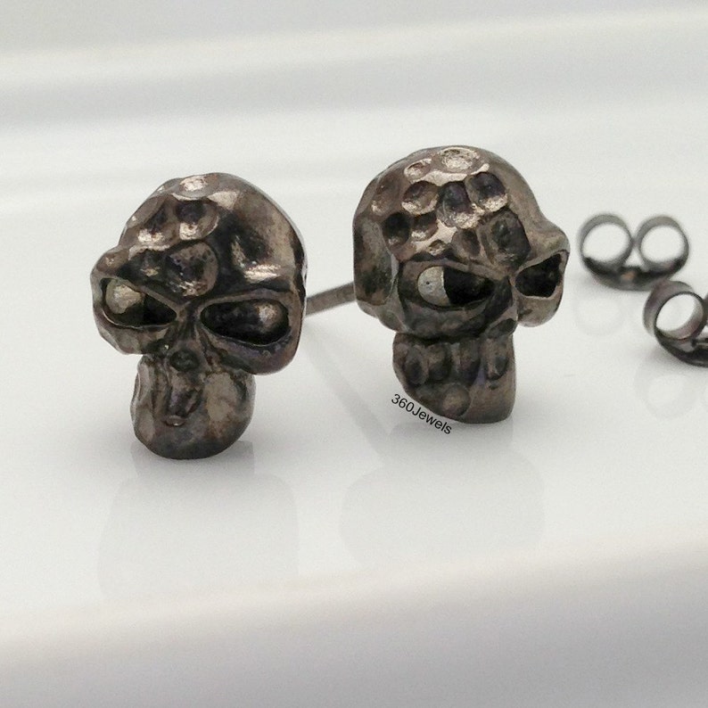 Nefarious slate skull stud earrings, men's stud earrings, black gold sterling silver, skull stud earrings, black stud earrings, 468J1 image 2