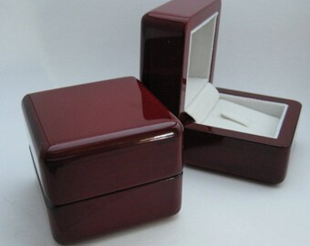 Real Wood Premium Jewelry Box - Cushioned with velvet - Multipurpose Packaging for rings and earrings and pendants