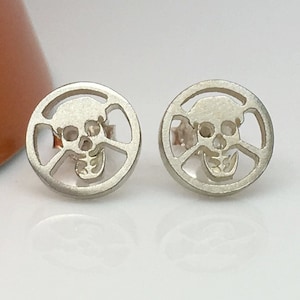Fossilized skull stud earrings, men&#39;s stud earrings, round disc stud earrings, skull studs, sterling silver posts, sterling silver,  468F2