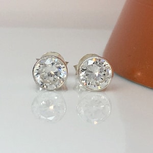 Promotion Mens Silver Stud Earrings White Diamond CZ Post Earrings Hip Hop Bling Earrings for Guys Medium 5mm no.434B image 2