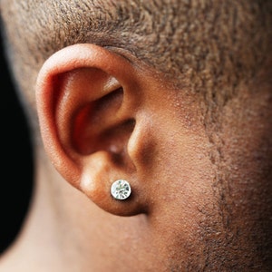 Angebot - Herren Silber Ohrstecker - Weißer Diamant CZ Ohrstecker - Hip Hop Bling Ohrringe für Männer - Mittel 5 mm (no.434B)