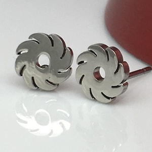 Modified blade wheel stud earrings, men's earrings, stainless steel earrings, men's stud earrings, cartilage earring, small earrings, 428A
