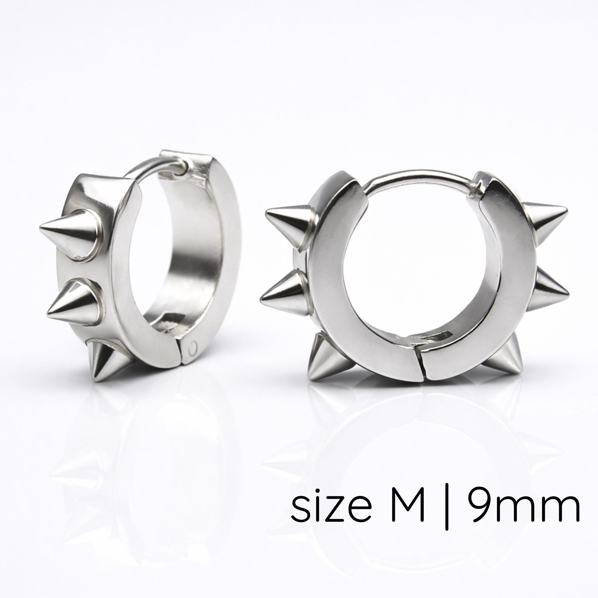ま*ろ様 美品 CTHY HERITAGE シルバー / SPIKE EAR C Mens Silver Medium 9mm Spiked Huggie Hoop Earrings | Flat Profile