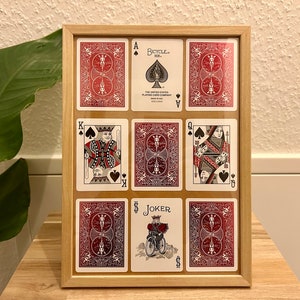 Gerahmte Bicycle-Spielkarten Wanddeko 30x40cm - Handgemachtes Vintage-Kartenset für Sammler & Kartenspiel-Liebhaber - Perfektes Geschenk