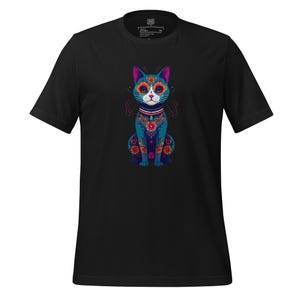 死者の日猫シャツ - カラフルなカラベラ猫Tシャツ、お祭り気分を盛り上げる死者の日猫グラフィック、遊び心と大胆さを兼ね備えたペット愛好家へのギフト