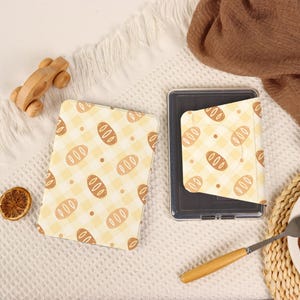 Yellow Checkered Bread Detachable Kindle case,Kindle/Kobo Case With Strap,Kindle 11/12th,Paperwhite 11/12th,Magnetic Back,Personalized Gift