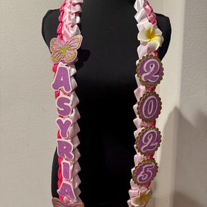 Graduation  Lei personalized flower coquette