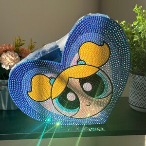 Power Puff Glitzernde Handtasche mit funkelnden Strasssteinen Verziert - Perfekt für Veranstaltungen -Halloween