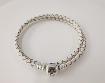 PANDORA crèmekleurige champagne gevlochten leren dubbele armband