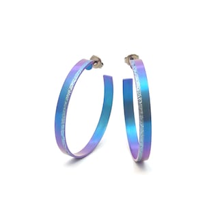 Big Titanium Creole earrings, very light and absolutely allergy free! Available in 5 colours.