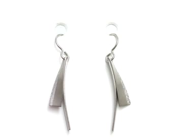 Titanium earrings. No risk of allergies! Available in several colors.