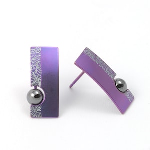 Titanium earrings. Allergy free! Handmade in France. Available in 5 colours.