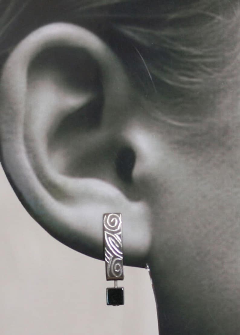 Boucles d'oreille en Titane. Aucun risque d'allergie Disponible en plusieurs couleurs image 8