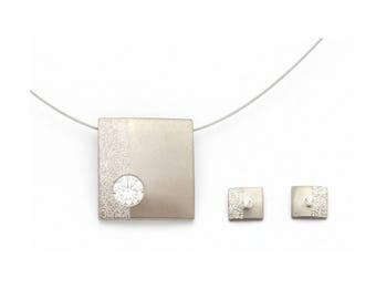 Titanium jewellery set. No allergies! Earstuds & necklace