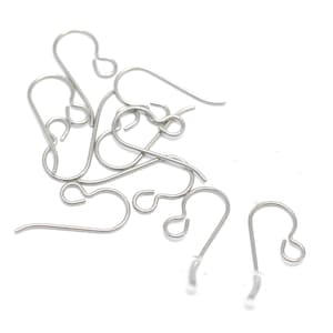 10 titanium ear hooks. Allergy free!