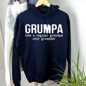 Grumpa Like A Regular Grandpa Only Grumpier Shirt, Unisex Funny Mens Best Papa Sweatshirt, Vintage Grumpa Definition Hoodie for Father&#39;s Day