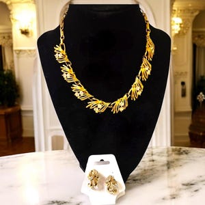 Coro Vintage Gold Tone Rhinestone Necklace & Earrings | 1950s Statement Jewelry Set | Mid-Century Bridal Jewelry | Signed Coro Gift