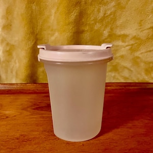 Tupperware Modular Mates 15 oz Shaker Container – Vintage, Very Good Condition