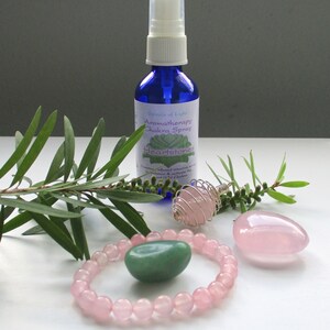 Heart Stones Crystal Gift Set, Aromatherapy Heart Chakra Kit, Crystal Healing Kit for Love
