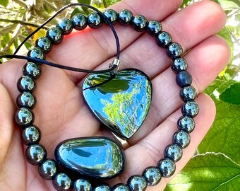 Hematite Crystal Gift Set: Stretch Bracelet, Heart Pendant, Tumbled Stone