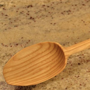 Handcrafted Solid Oak Spoon-Scraper – Oversized & Pretty Grain