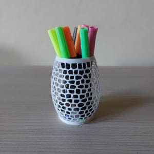 Voronoi Pen Holder