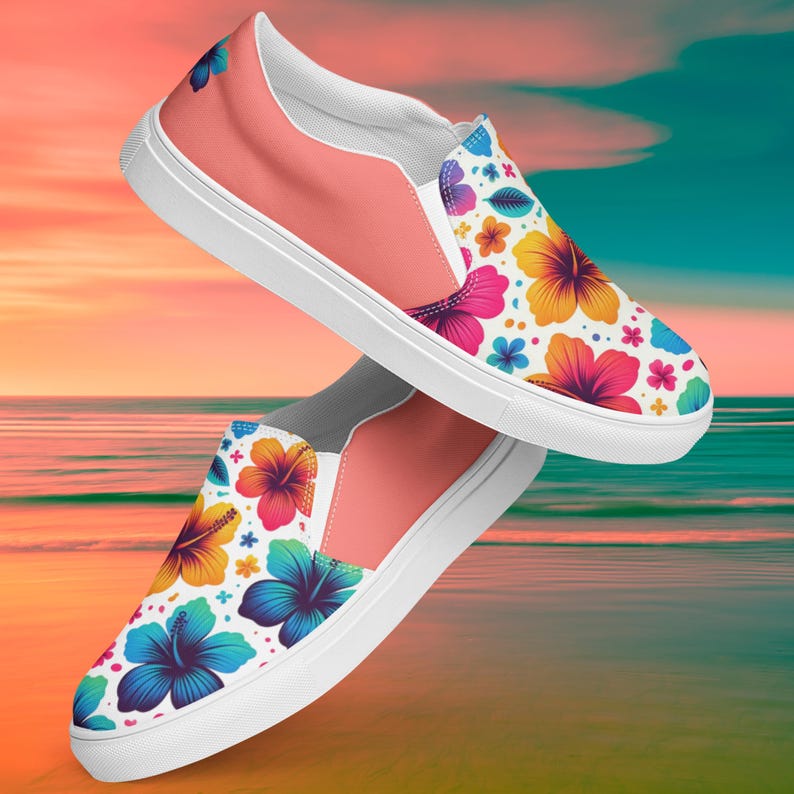 Tropische Slipper aus Canvas für Damen | Sommer-Sneaker mit Hibiskusblütenmuster | Bunte Strandschuhe | Leichte Urlaubsschuhe Bild 1