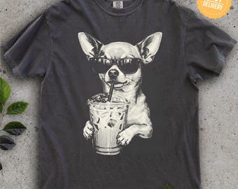 T-shirt vintage humoristique Chihuahua Café Années 90, style rétro, motif animal, cadeau pour maman chichi, t-shirt chien Y2K, t-shirt chien rigolo, cadeau pour amoureux des chiens, style grunge