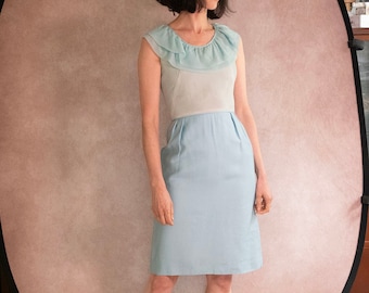 1960s Light Blue Dress Womens Ladies Small