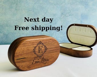 Personalized Walnut Jewelry Box: Engraved Keepsake Travel Case