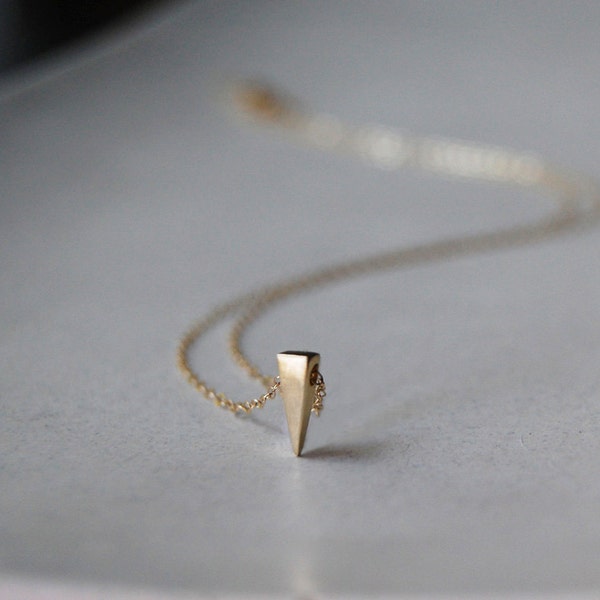 Gold Spike Pendant Necklace in 10k Gold- Minimalist Style- Triangle Necklace- Barely There Tiny Gold Pendant