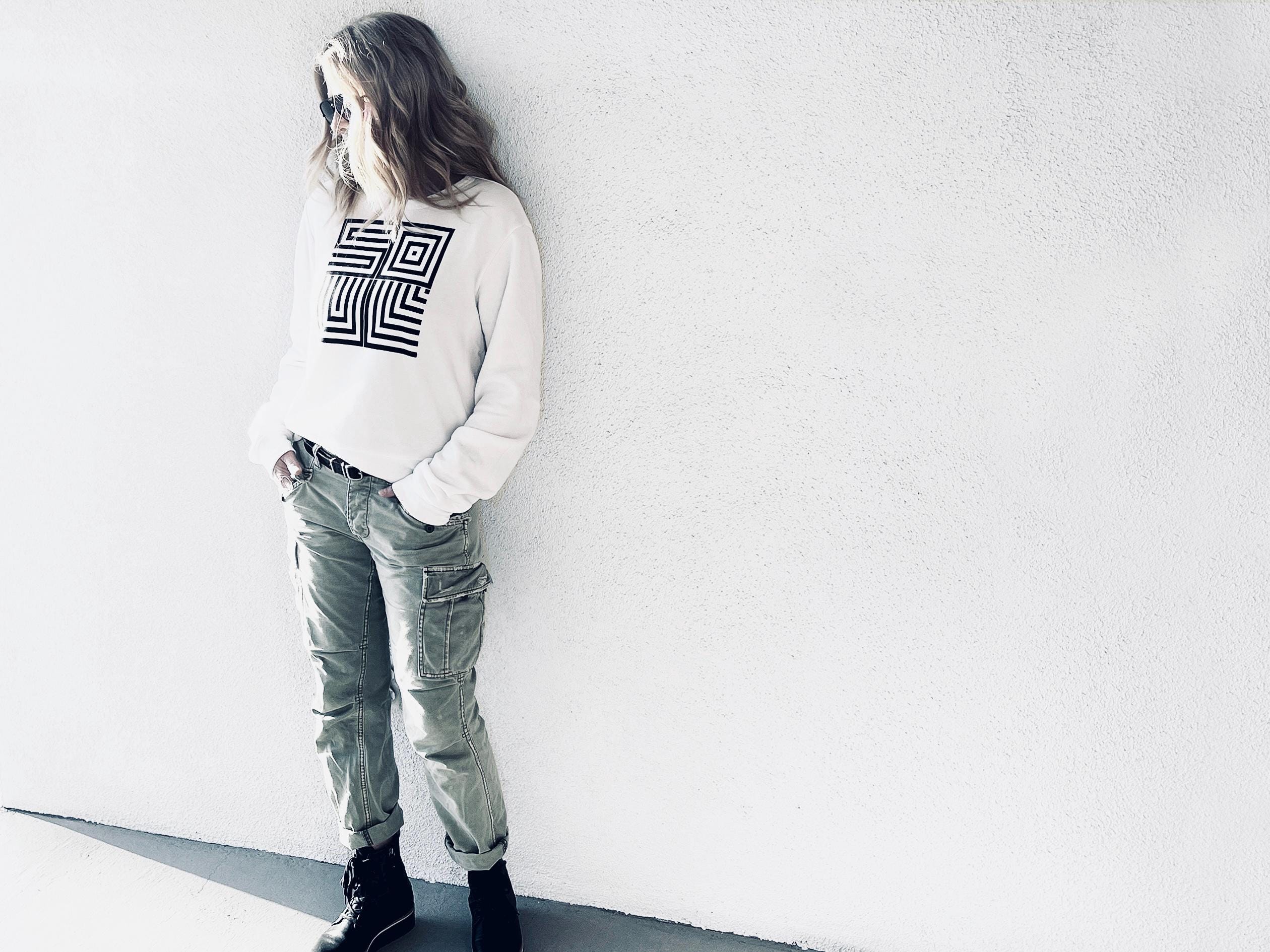 Soul Sweatshirt Crew Neck Pullover With Modern Black Graphic Font 
