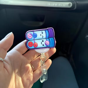 Test Tube Badge Reel Lab Tech ID Holder Phlebotomist Retractable Medical Clip Laboratory Accessory