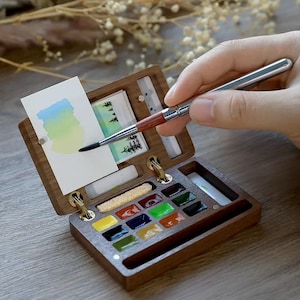 12色ミニ水彩絵の具セット - ウォールナット材のポータブルトラベル水彩絵の具キット、スケッチブック付き、アートジャーナルや絵画に最適