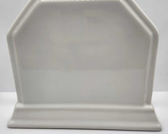 VGUC Pfaltzgraff Heritage White Napkin Holder - Large Ceramic Classic Standing
