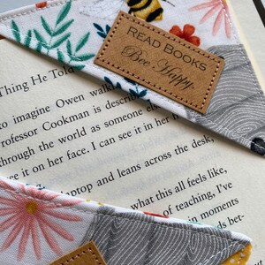 Corner Bookmark, Read Books, Bee Happy, Fabric Bookmark, small gift for Mothers Day, present for moms who like to read, bee bookmark image 3