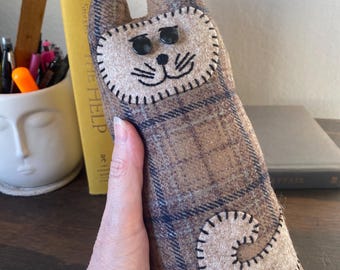 Upcycled Quilt Cat Bookend: Folk Art Upcycled wool embroidered