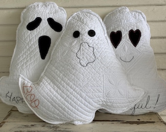 Upcycled Quilt Ghost Pillow, Handmade Halloween Fall Decor, Primitive Shelf Sitter