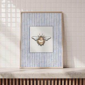 Vintage Bee Wall Art, Cottagecore Bee Decor, Botanical Bee Kitchen Print, Vintage Nursery Art, Farmhouse Honey Bee Art, Country Wall Decor