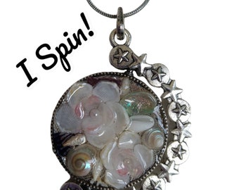 Mermaids Treasure "SPINNER" Seashell Pendant: Silver