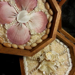 CUSTOM Sailor&#39;s Valentine made with Genuine Seashells: Wooden Glass Framed hinged 9&quot; Box
