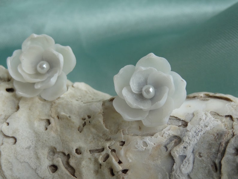 CUSTOM Seashell Flower Post Earrings handcrafted with Vintage 1920's shells Limited Availability image 1
