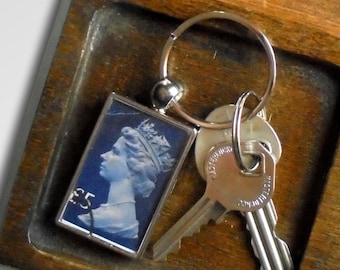 Dark Blue British Keyring - upcycled Machin definitive, Queen Elizabeth II