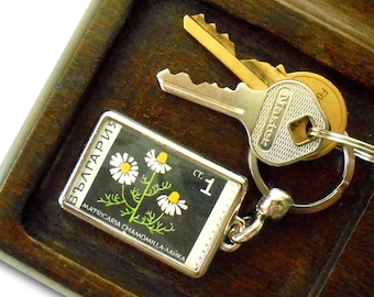 Chamomile Keyring - upcycled 1969 postage stamp from Bulgaria