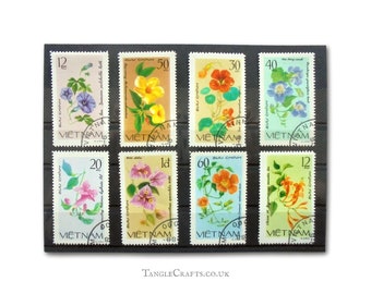 Creeping flowers postage stamp set from Vietnam | vintage 1980s floral ephemera, postal stamps for collection, crafting, junk journal etc