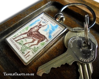 Waterbuck Antelope Keyring - vintage 1965 postage stamp from Mali