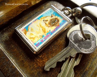 Colourpoint Persian Cat Keyring, upcycled 1975 postage stamp from Equatorial Guinea